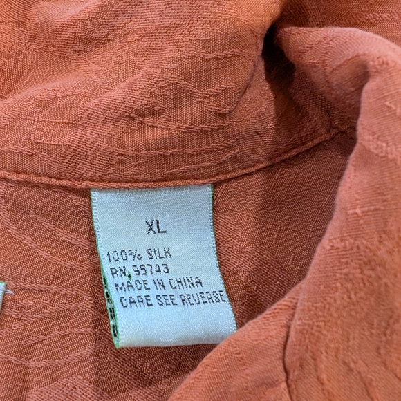 Tommy Bahama Mens Hawaiian Shirt XL Salmon 100% Silk Short Sleeve Casual - Picture 6 of 9